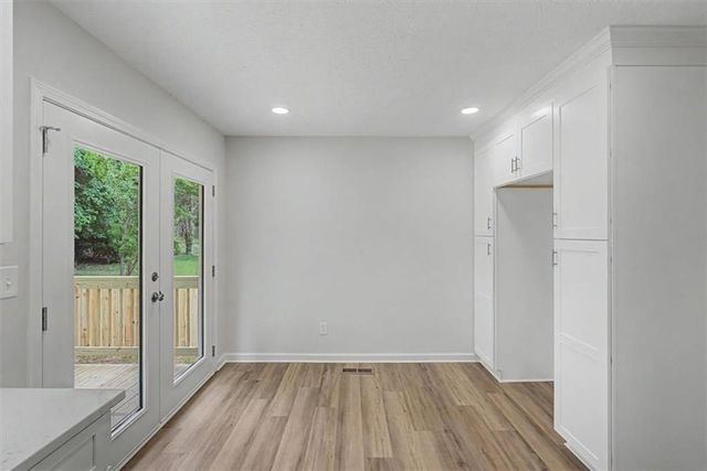 212 Kiowa Court SE, Acworth, GA 30102