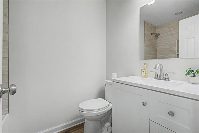 212 Kiowa Court SE, Acworth, GA 30102