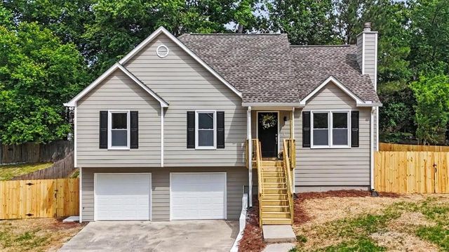 212 Kiowa Court SE, Acworth, GA 30102