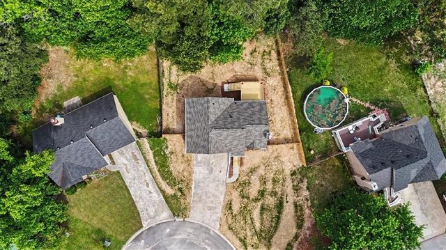 212 Kiowa Court SE, Acworth, GA 30102