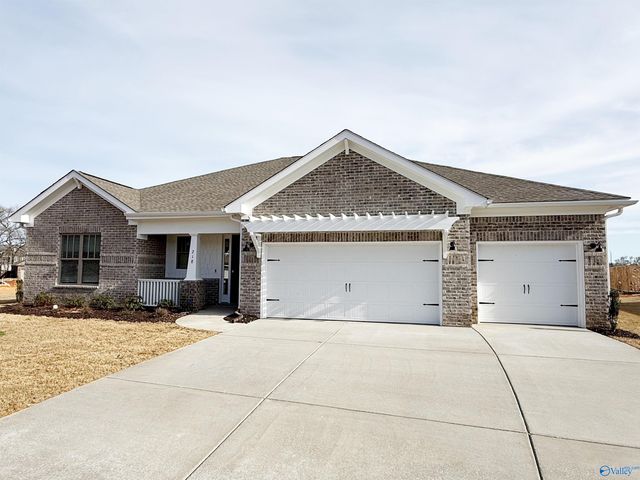 218 Stockyard Circle, Madison, AL 35757
