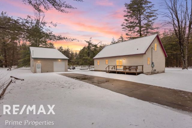 20 W River Drive, Secord Twp, MI 48624