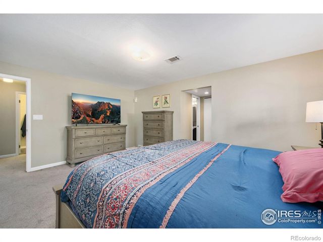 2042 44th Avenue, Greeley, CO 80634