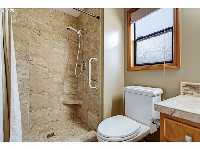 12641 Sw OVERGAARD St, Portland, OR 97224