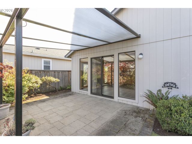 12641 Sw OVERGAARD St, Portland, OR 97224