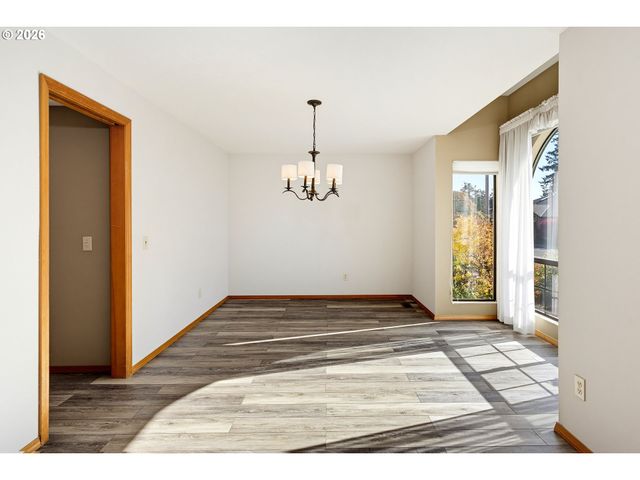 12641 Sw OVERGAARD St, Portland, OR 97224