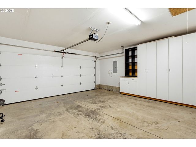 12641 Sw OVERGAARD St, Portland, OR 97224