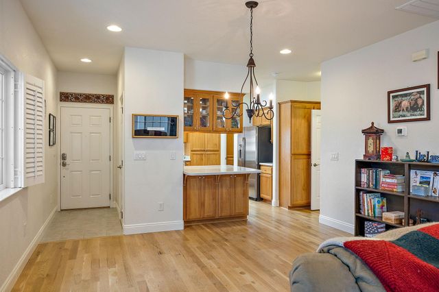 2096 Creek Drive, Ashland, OR 97520