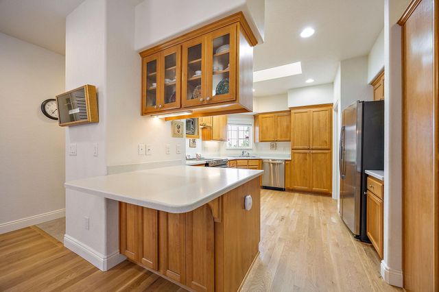 2096 Creek Drive, Ashland, OR 97520