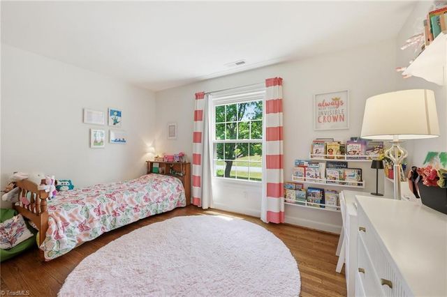 4871 Westchester Road, Winston-salem, NC 27103
