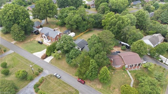 4871 Westchester Road, Winston-salem, NC 27103