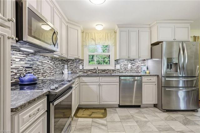 4871 Westchester Road, Winston-salem, NC 27103