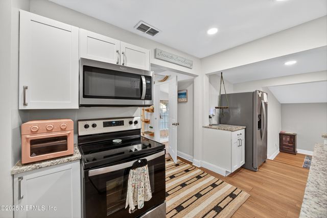 2712 CHERRYWOOD Road, Jacksonville, FL 32210