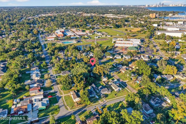 2712 CHERRYWOOD Road, Jacksonville, FL 32210