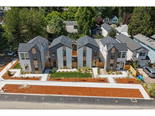 9421 N Macrum Ave, Portland, OR 97203