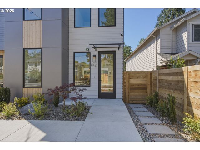 9421 N Macrum Ave, Portland, OR 97203