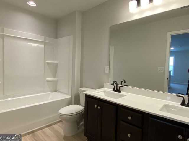 72 Station Overlook Drive, Auburn, GA 30011