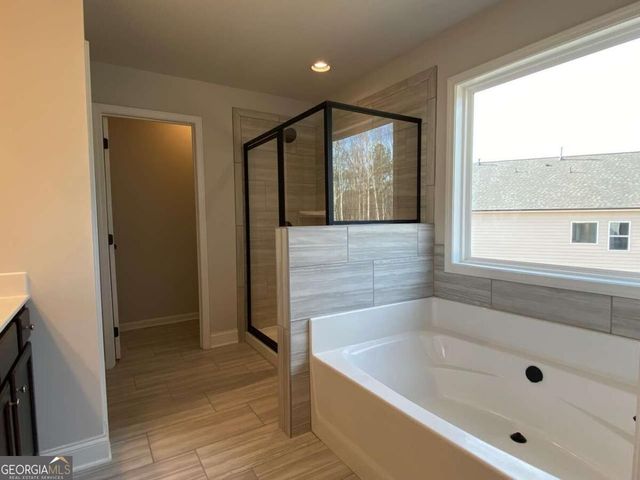 72 Station Overlook Drive, Auburn, GA 30011