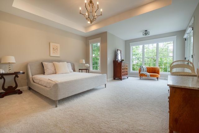 629 George Cohan Court, Crown Point, IN 46307