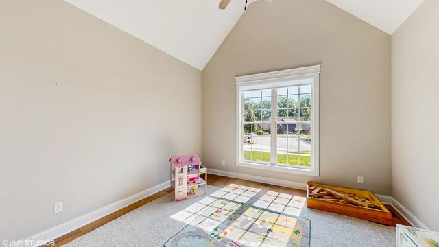 629 George Cohan Court, Crown Point, IN 46307