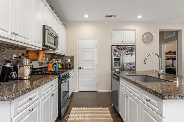 430 E Santa Ana, Anaheim, CA 92805