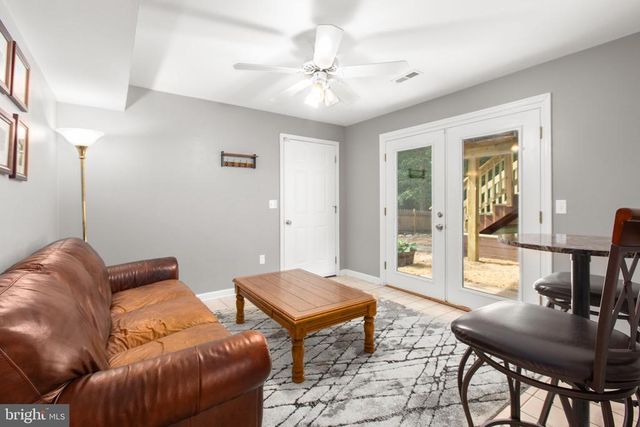 3116 BROWN HILL DR, Fredericksburg, VA 22408