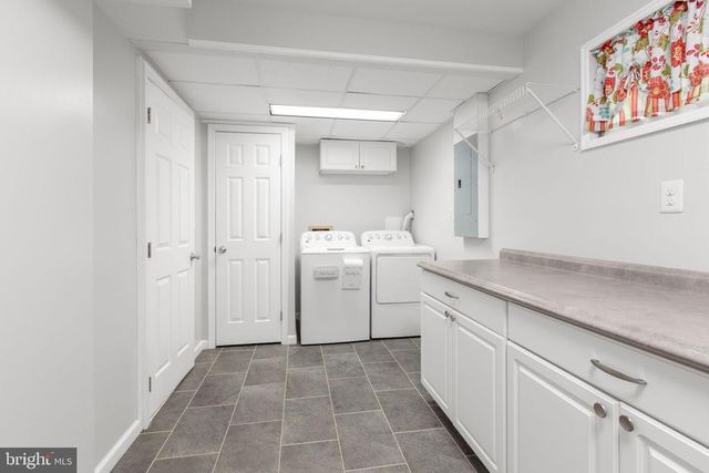 3116 BROWN HILL DR, Fredericksburg, VA 22408