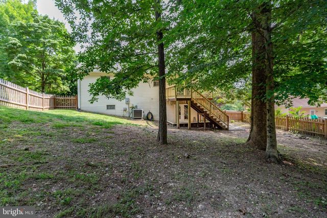 3116 BROWN HILL DR, Fredericksburg, VA 22408