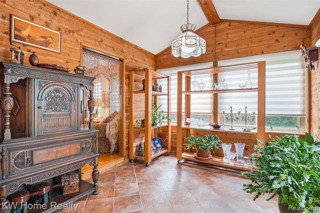 21435 Gill Road, Farmington Hills, MI 48335