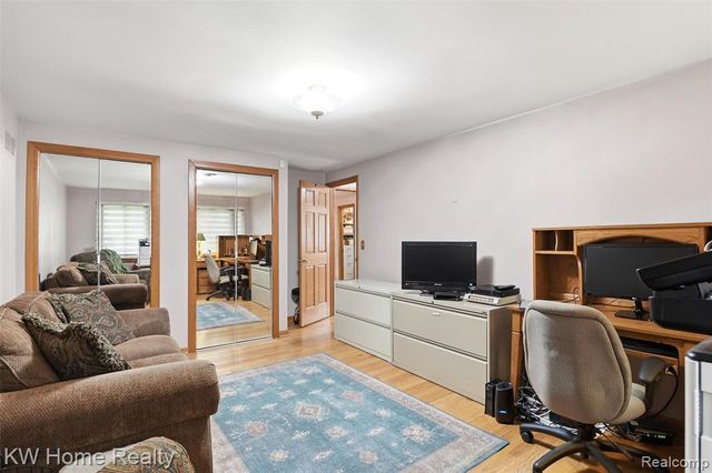 21435 Gill Road, Farmington Hills, MI 48335
