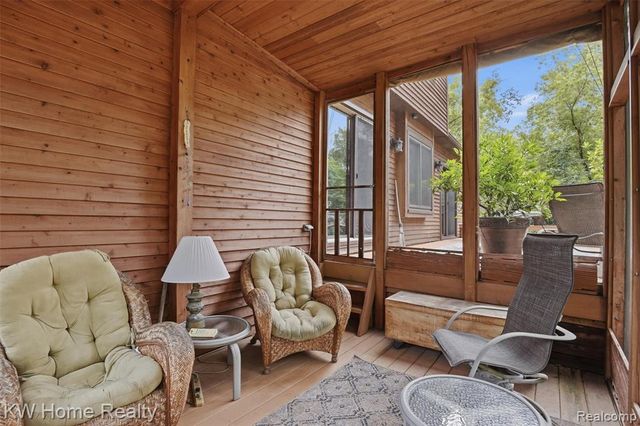 21435 Gill Road, Farmington Hills, MI 48335