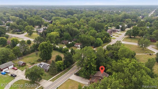 21435 Gill Road, Farmington Hills, MI 48335