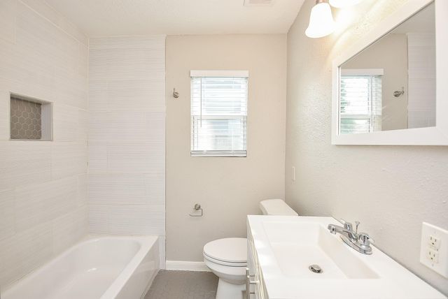3710 Dreyfus Street, Houston, TX 77021