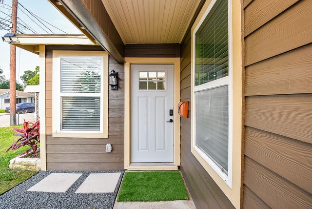 3710 Dreyfus Street, Houston, TX 77021