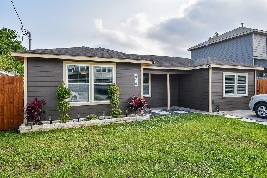 3710 Dreyfus Street, Houston, TX 77021