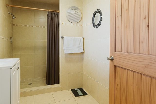 7643 County Road 2415, Sinton, TX 78387