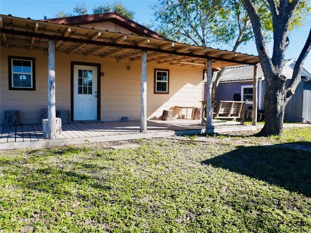 7643 County Road 2415, Sinton, TX 78387