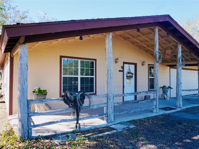 7643 County Road 2415, Sinton, TX 78387