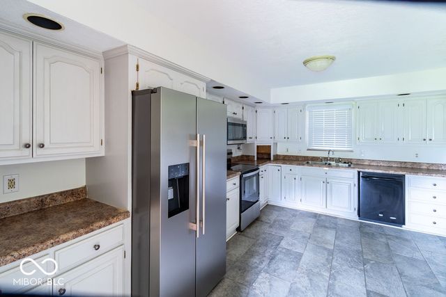 4435 Chatham Place, Indianapolis, IN 46226
