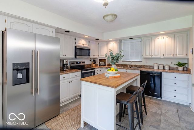 4435 Chatham Place, Indianapolis, IN 46226