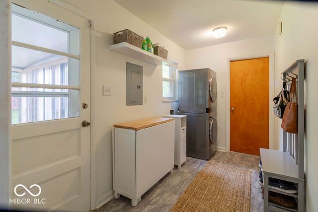 4435 Chatham Place, Indianapolis, IN 46226