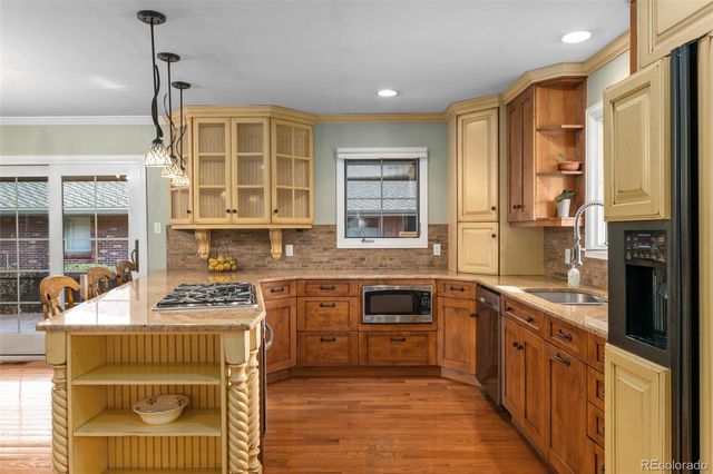 3423 S Race Street, Englewood, CO 80113