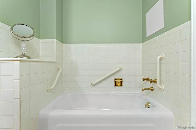 3423 S Race Street, Englewood, CO 80113