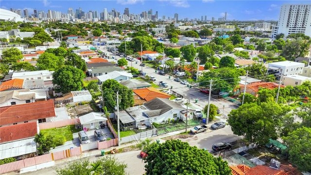 301 NW 23rd Ave, Miami, FL 33125