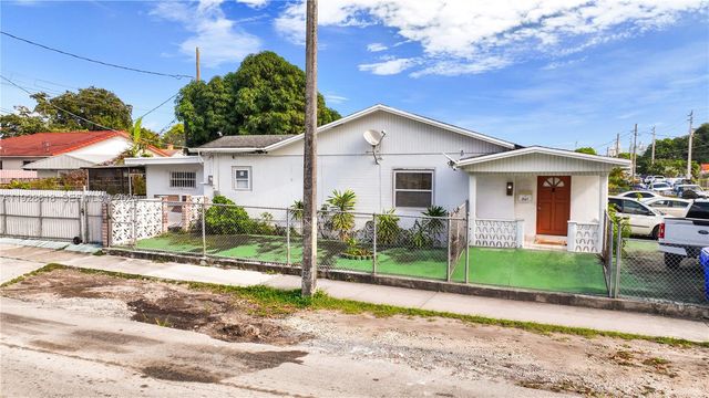 301 NW 23rd Ave, Miami, FL 33125