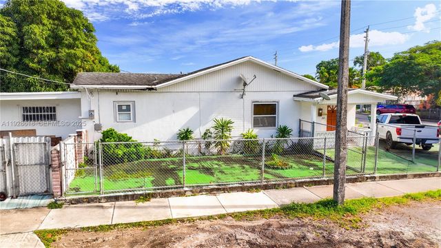 301 NW 23rd Ave, Miami, FL 33125