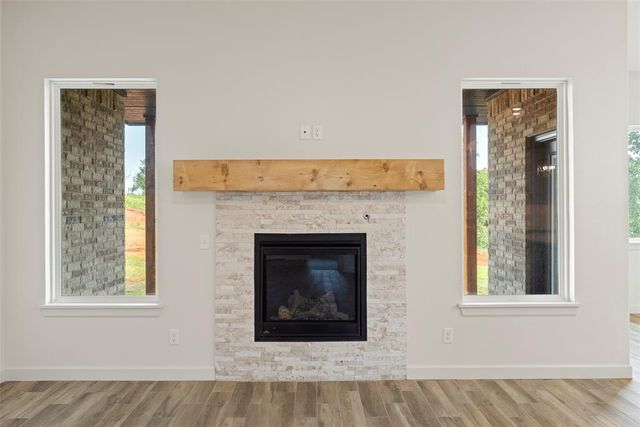 3000 Road Runner Court, Guthrie, OK 73044