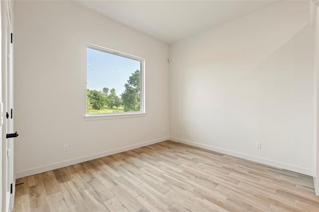 3000 Road Runner Court, Guthrie, OK 73044