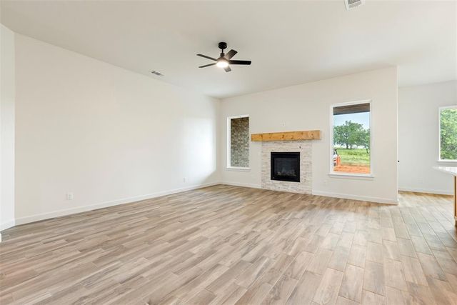 3000 Road Runner Court, Guthrie, OK 73044