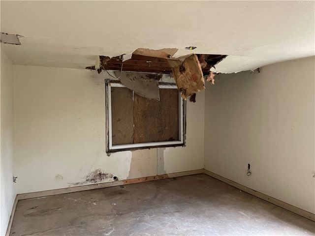 2851 Mount Troy Rd, Reserve, PA 15212